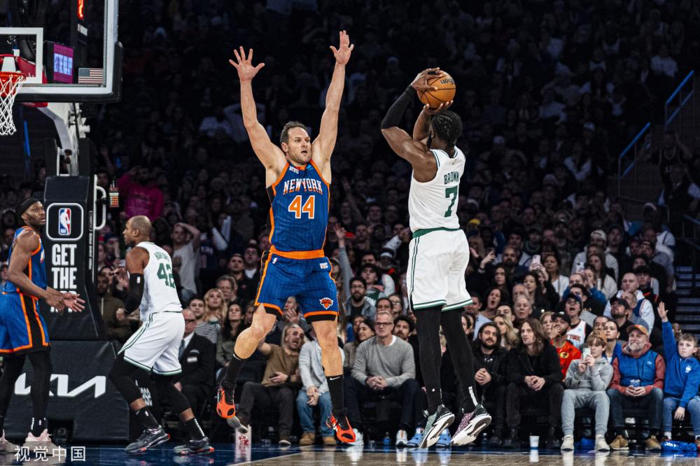 变革背后的 变革背后的