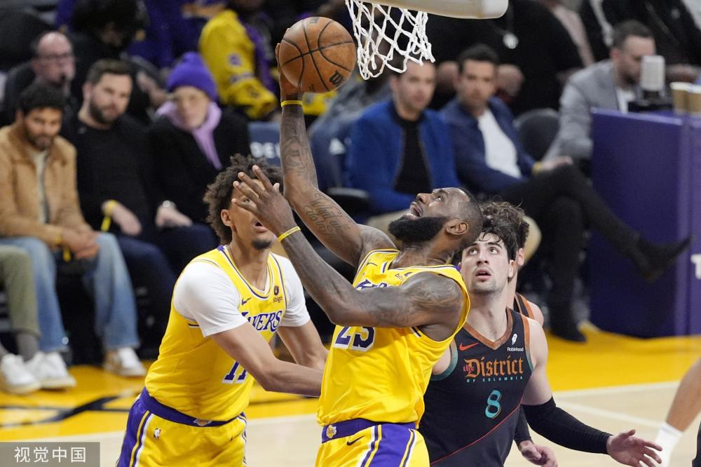 从而在严苛 从而在严苛