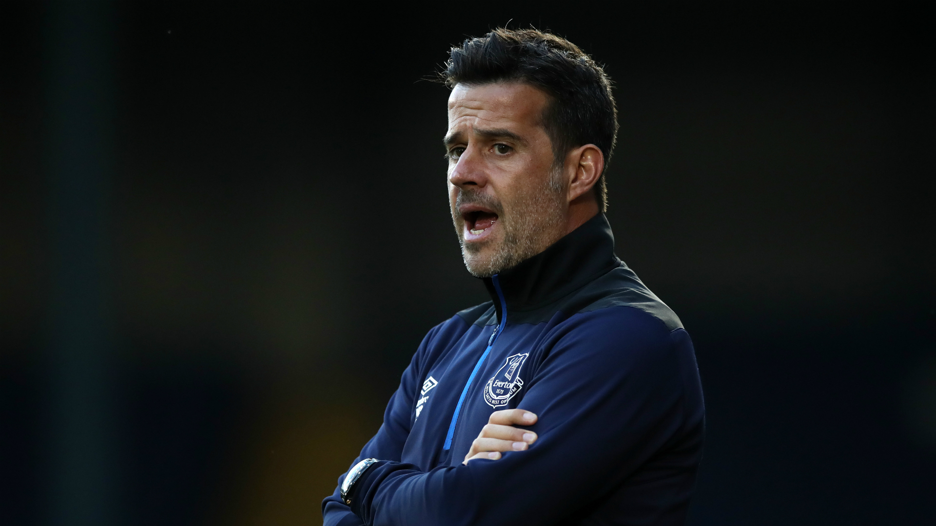 我们看着真 我们看着真